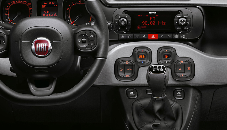 Fiat city cross elysia hybrid